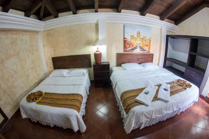 Hotel Y Galeria Uxlabil Antigua Luaran gambar